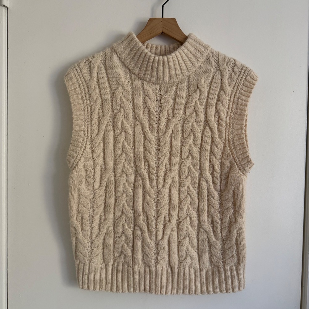Cream Cable Knit Sweater Vest Mock Neck Ivory Large Granolagirl Cozy Fall